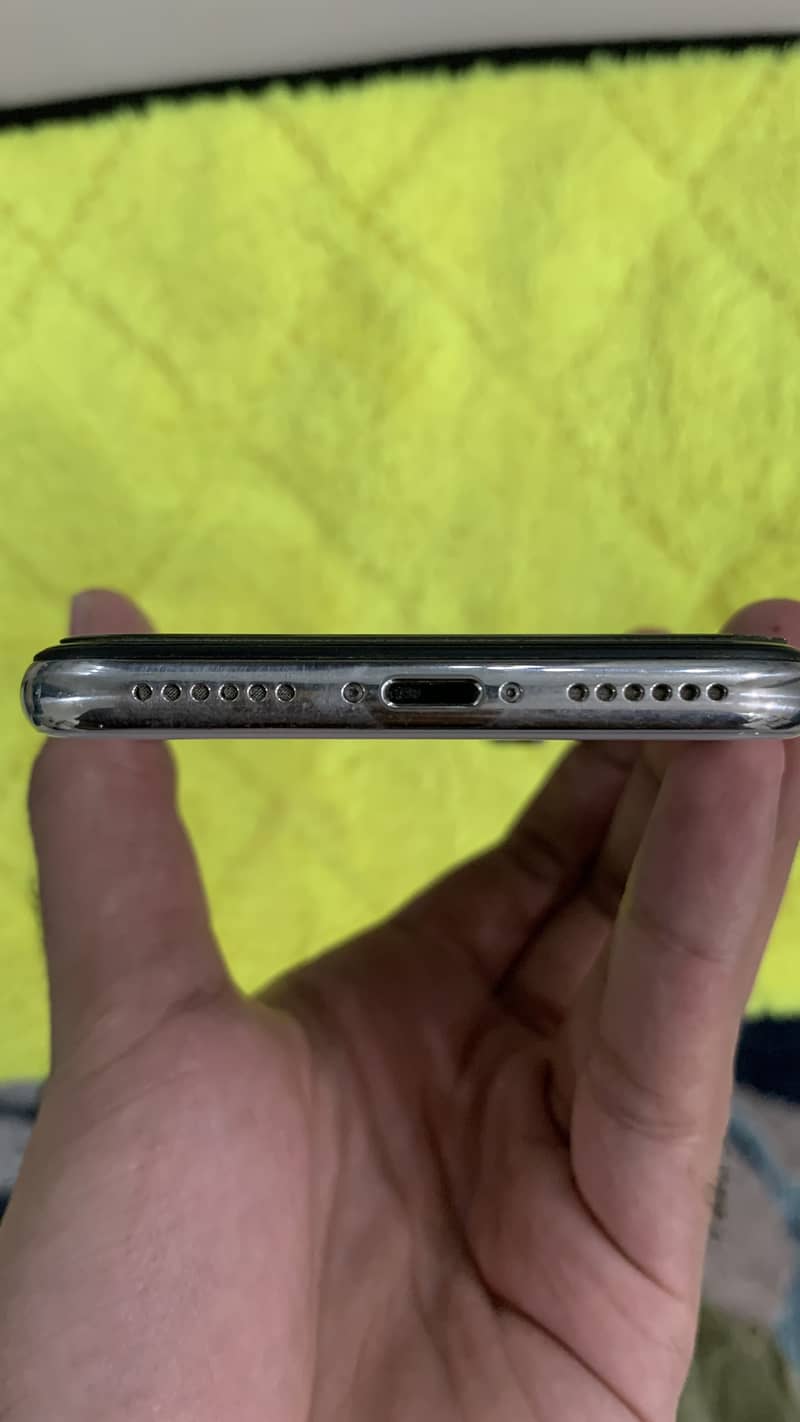 Apple iPhone X 1
