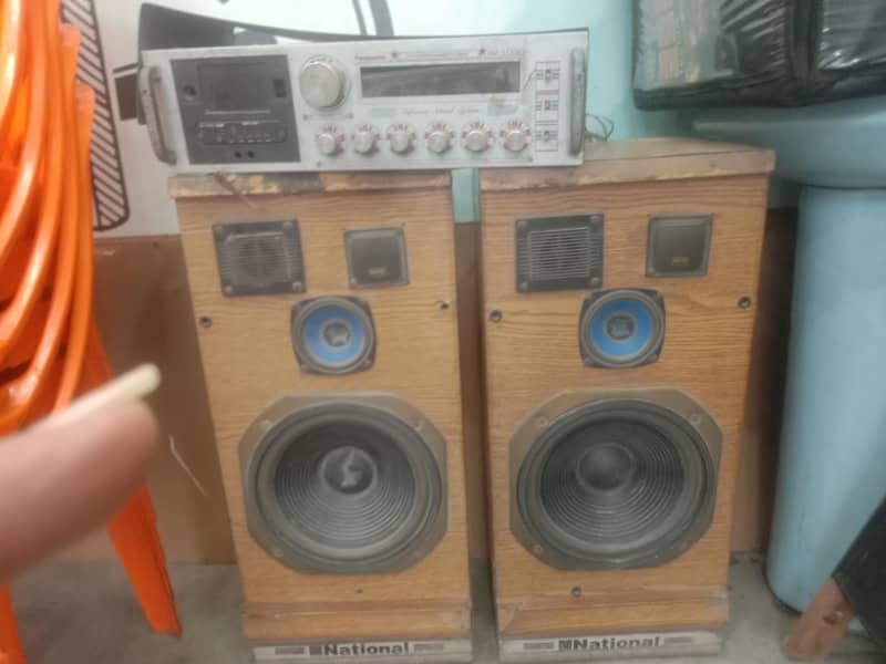 amplifier or speaker 1