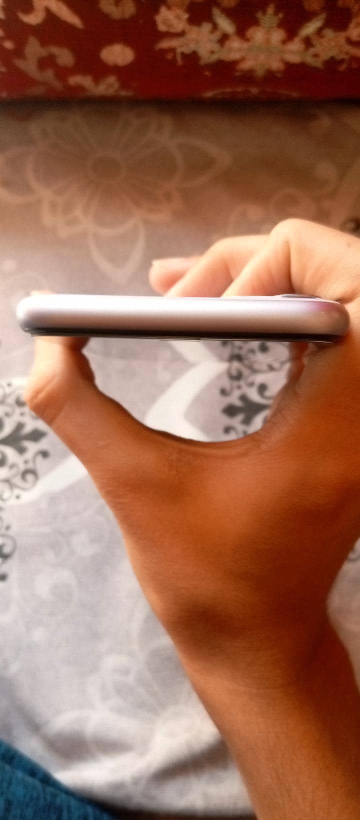Apple iPhone 11 2