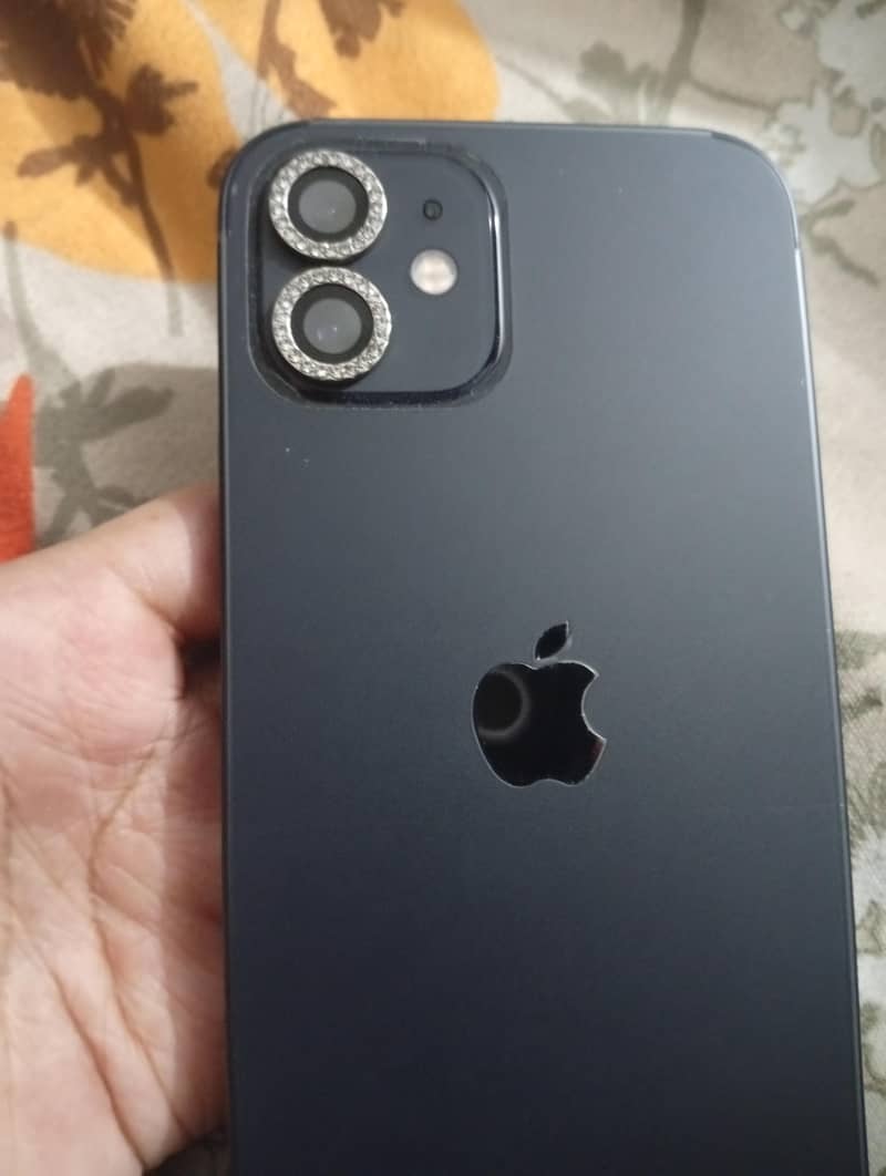 Apple iPhone 12 1