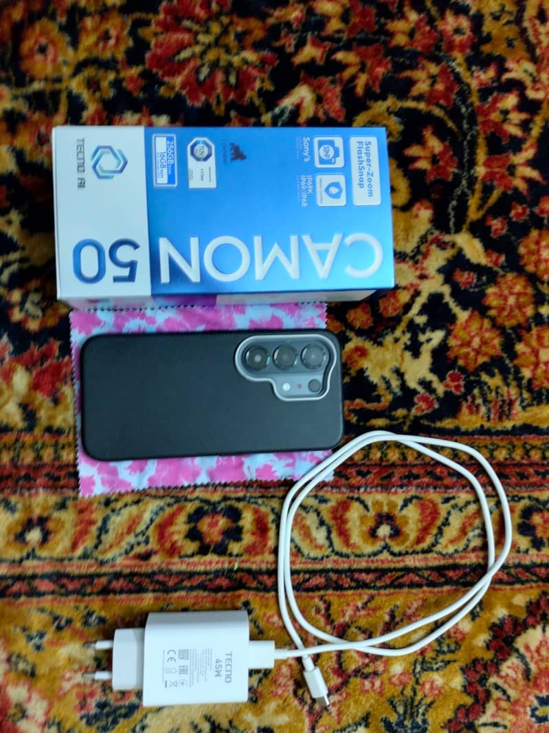 Tecno camon 50 10