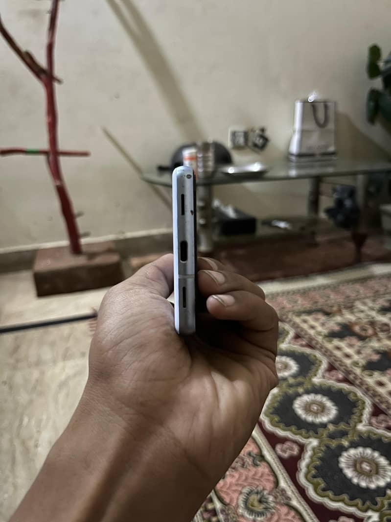 Google Pixel 7a 6