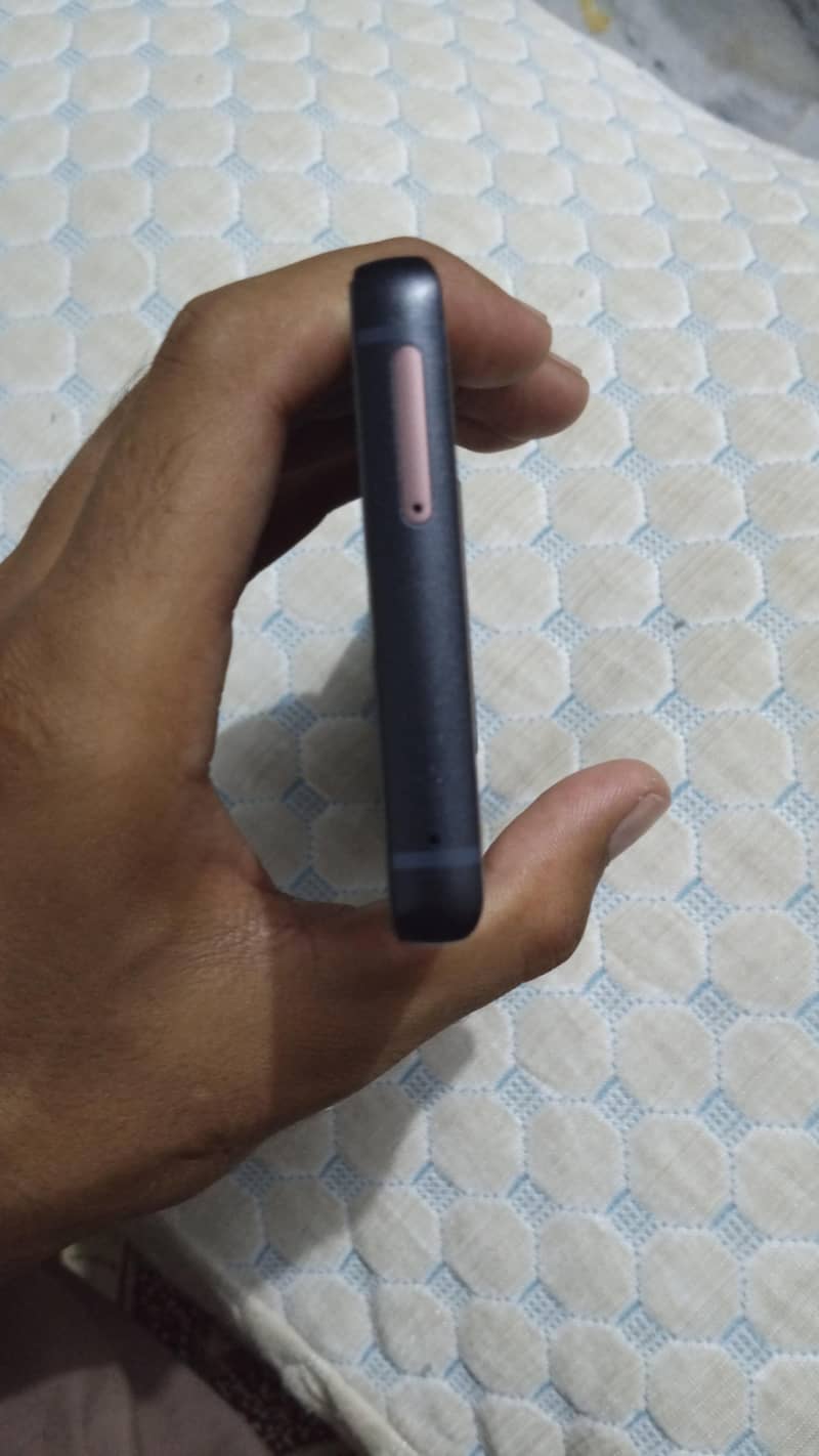 Samsung Mobile Note 9 5