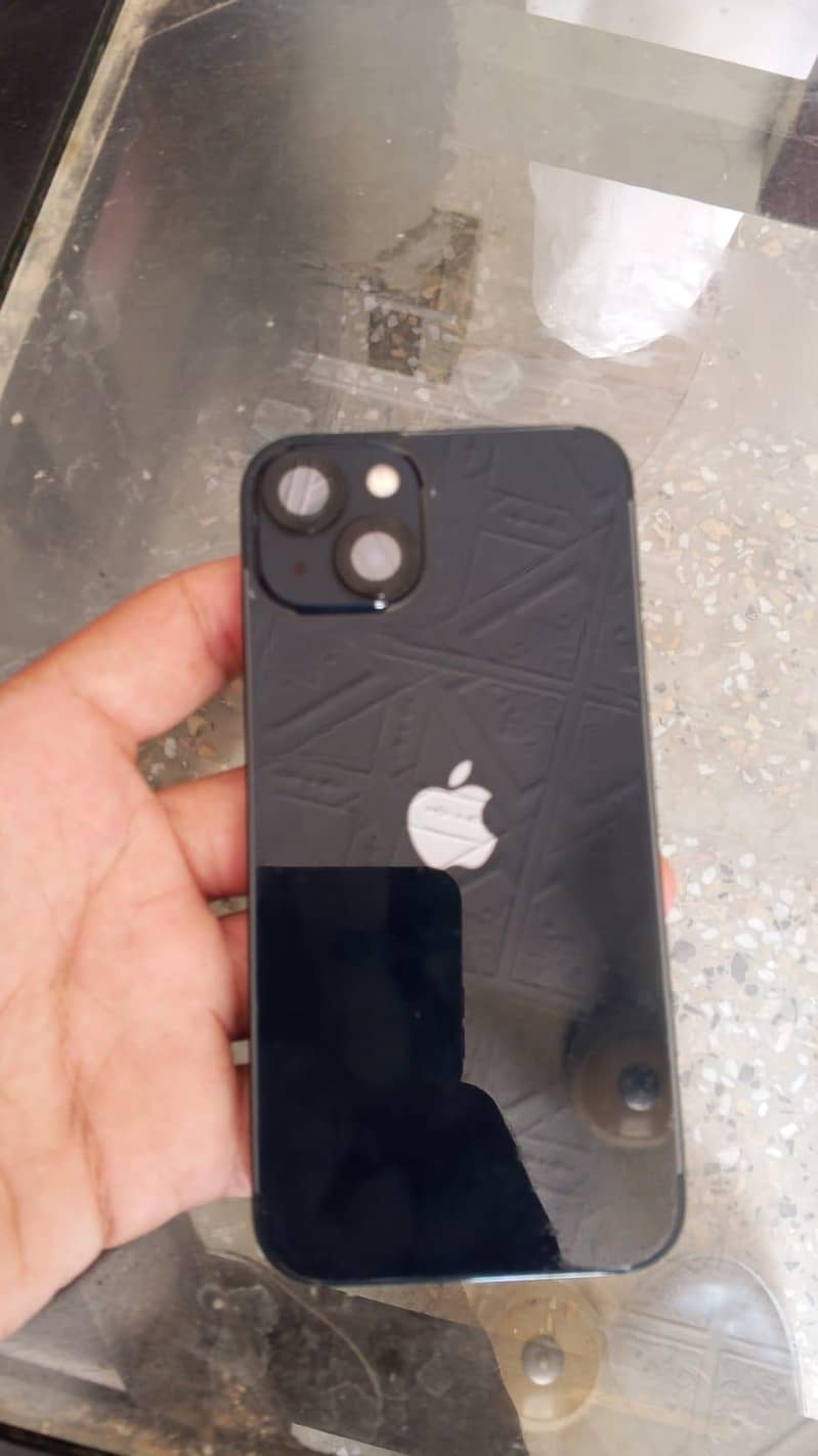 Apple iPhone 13 3