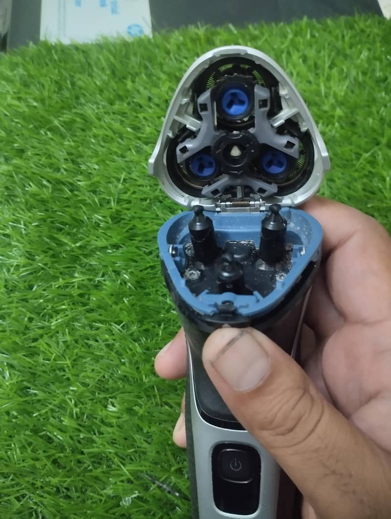 Philips shaver 2