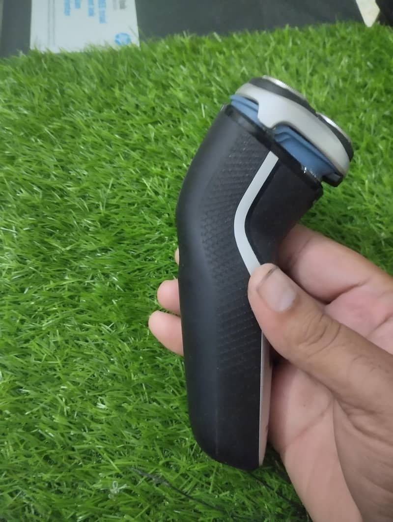 Philips shaver 3