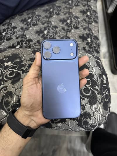 Apple iPhone 17 Pro Max 256 gb  FU non active under apple warranty