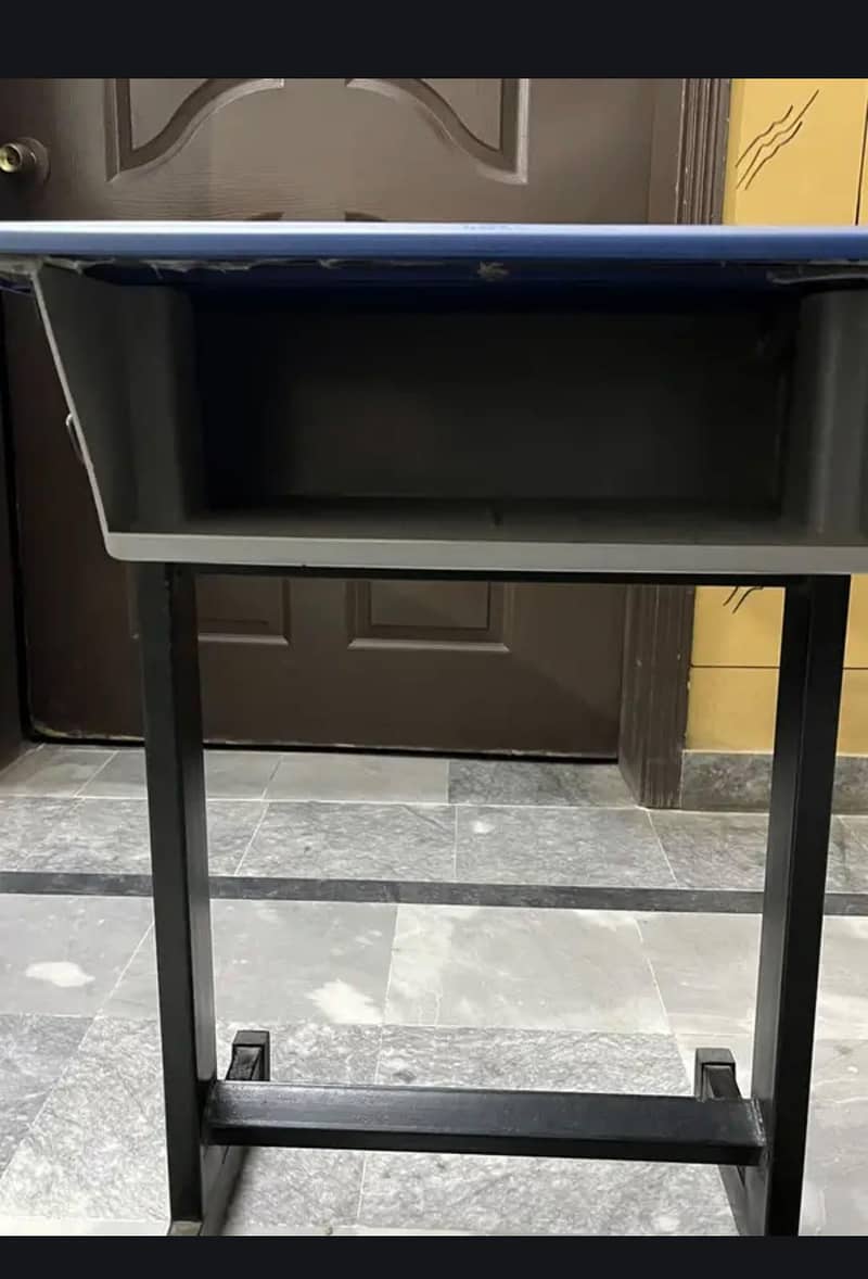 study table set (2 chairs) 4