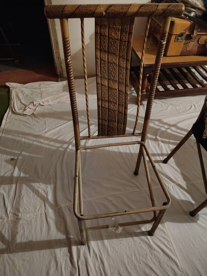 Dining table 3