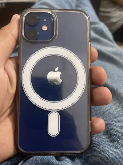 Apple iPhone 12
