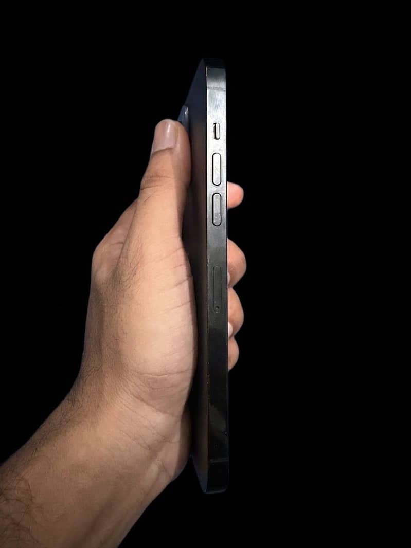 Apple iPhone 14 Pro Max 2
