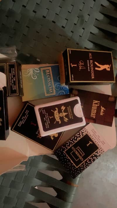 Pocket handsome  perfume
