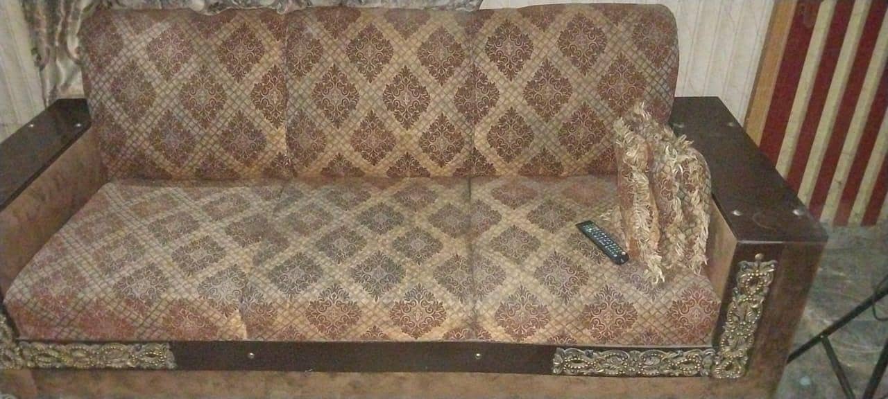 sofa set with center table 2