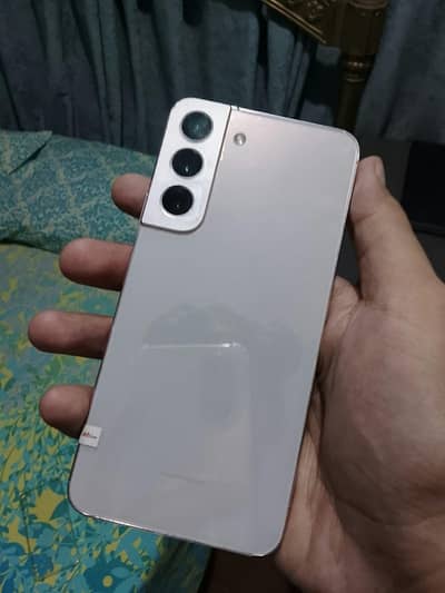 Samsung Mobile S22