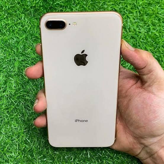 Apple iPhone 8 Plus 0