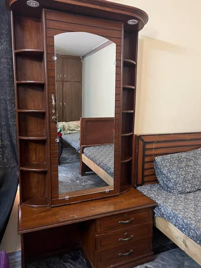 Beautiful Wooden Dressing Table / Wardrobe Excellent Design(led light)
