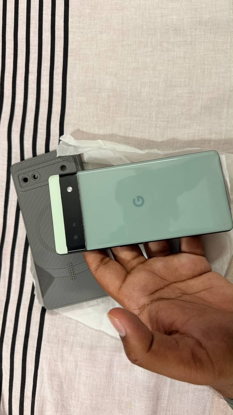 Google Pixel 6a 3