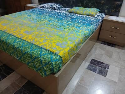 King Size Bed And 6 Door Wardrobe