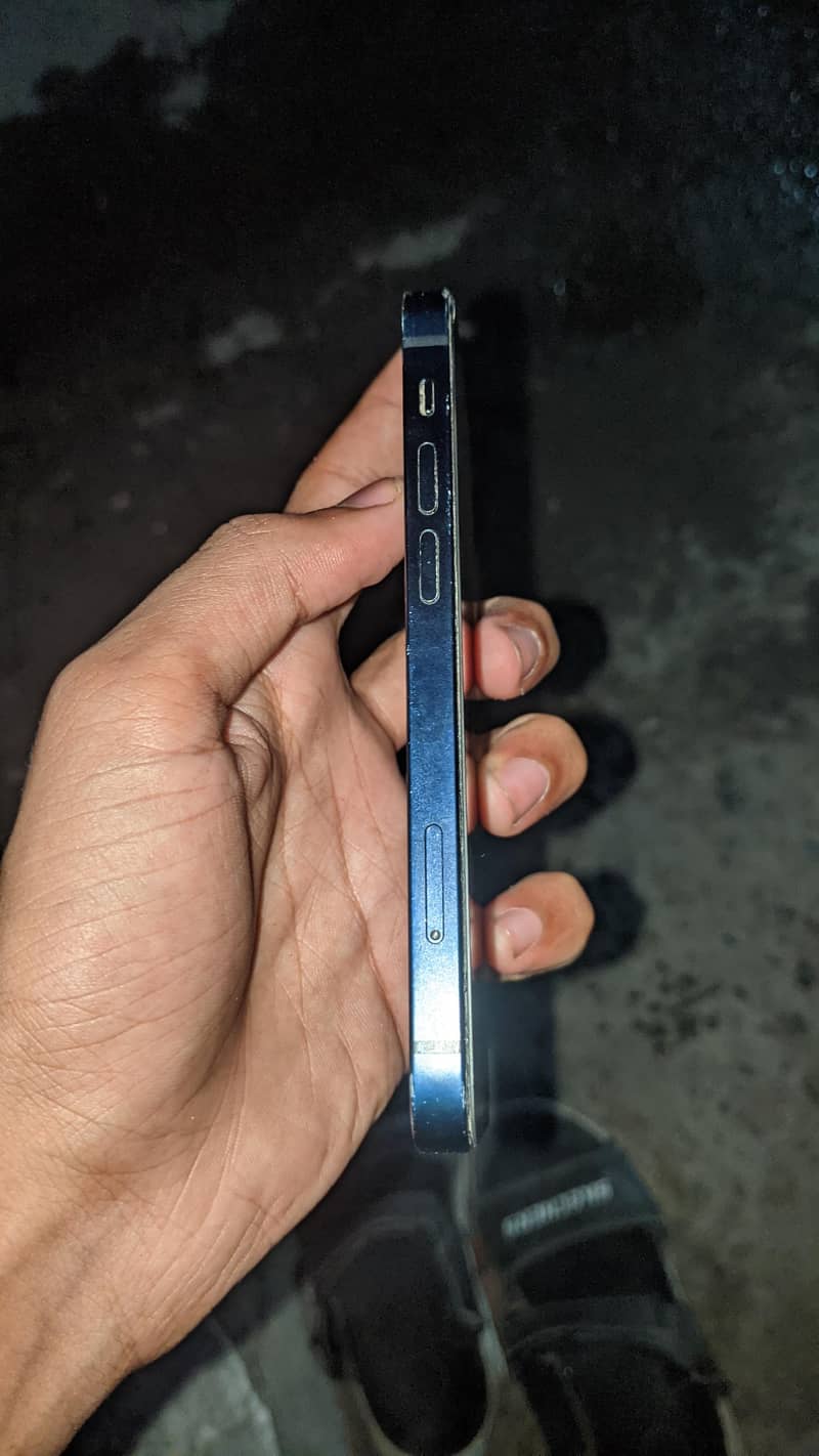 Apple iPhone 12 mini 2