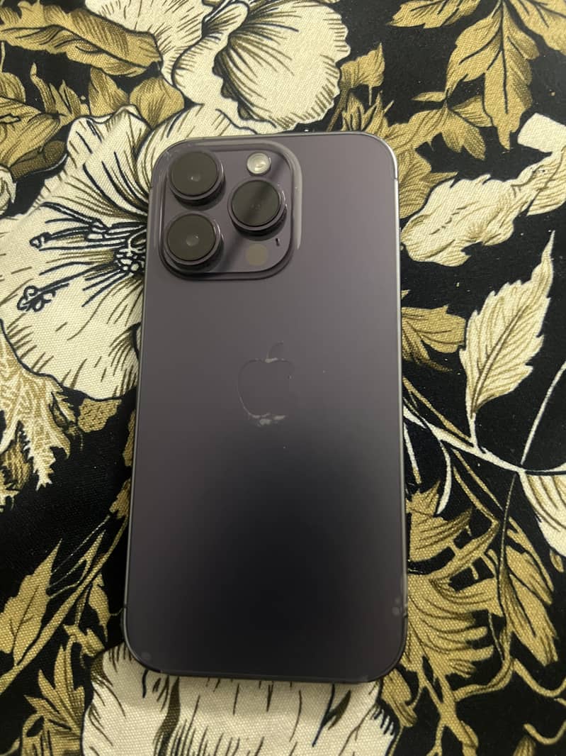 Apple iPhone 14 Pro 0