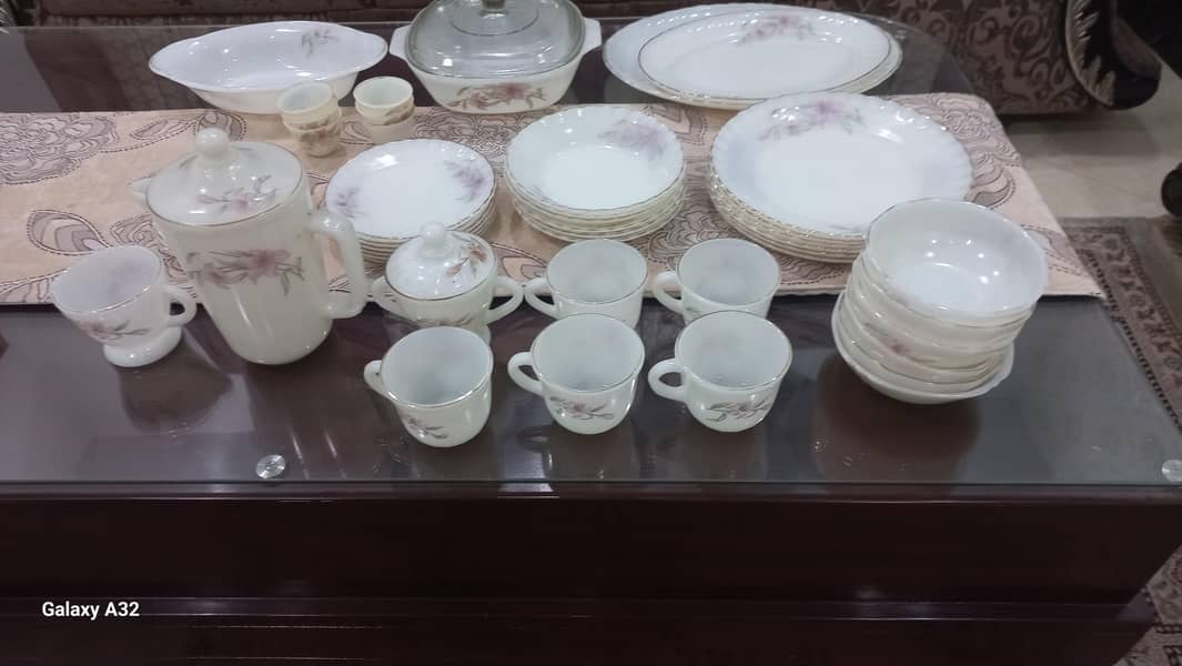 kitchen crockery 2