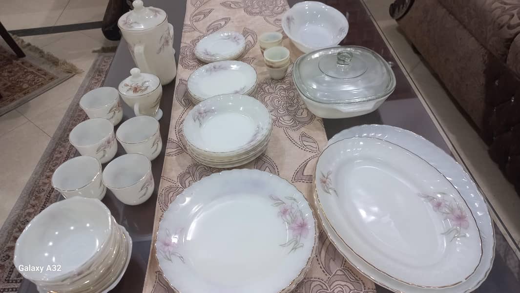 kitchen crockery 4