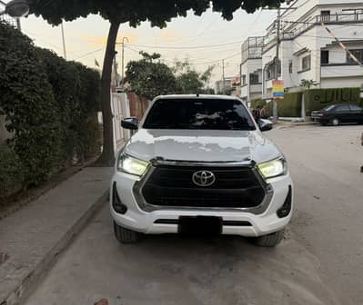 Toyota Hilux 2021