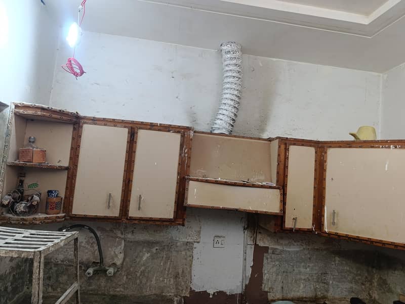 kitchen cabnits 1
