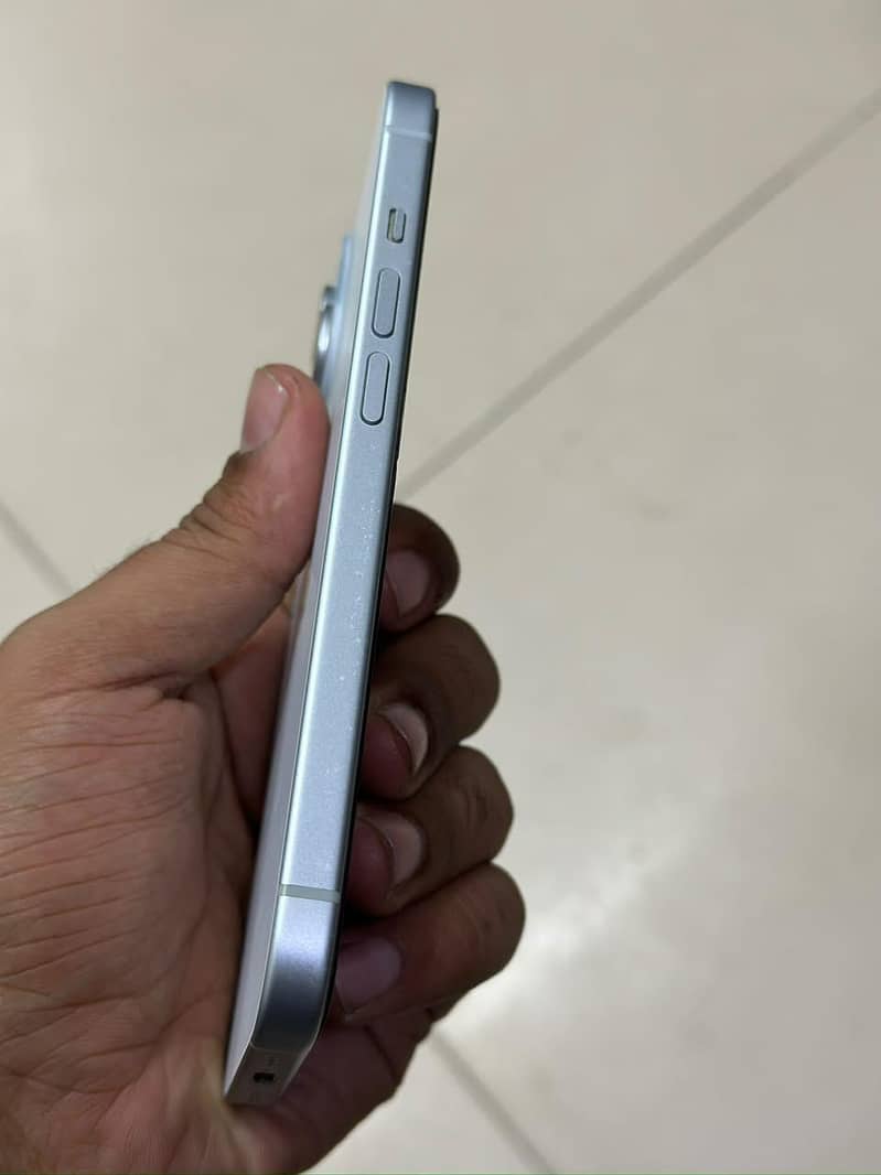 Apple iPhone 15 1