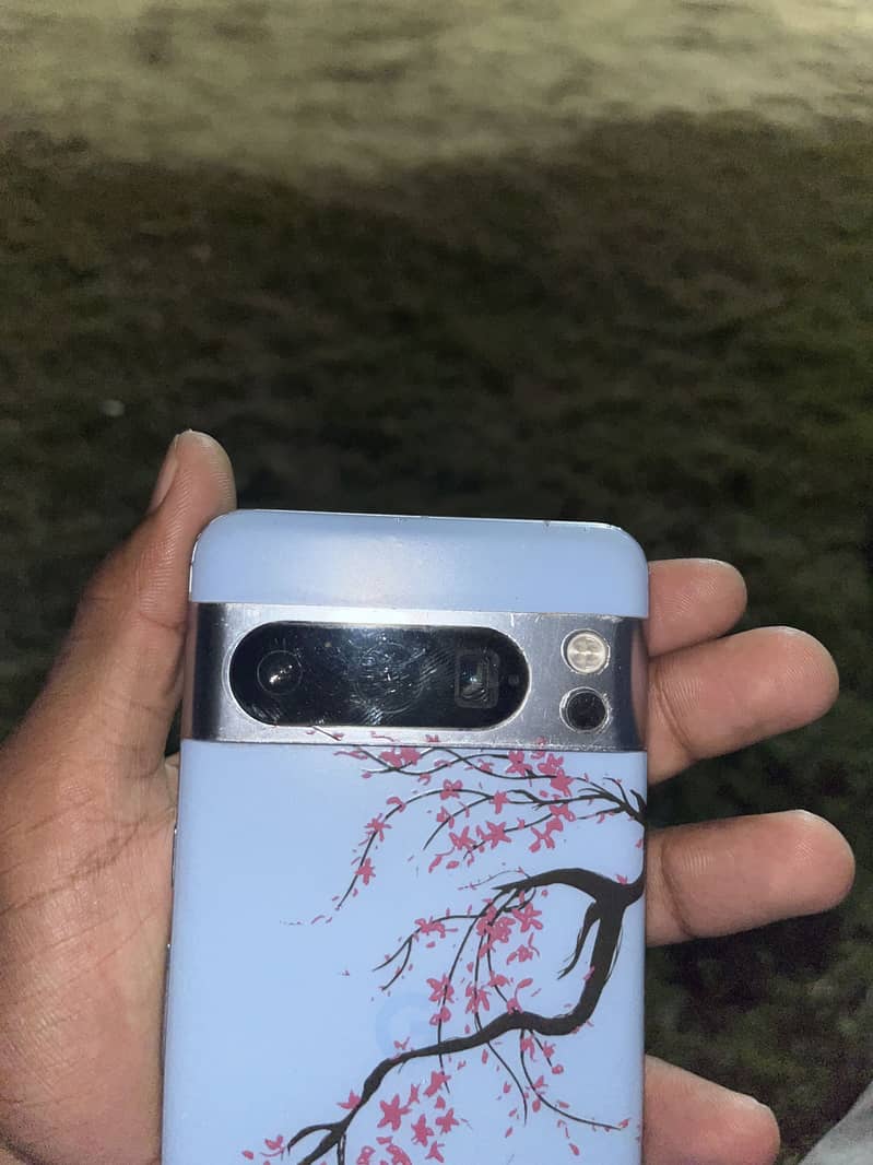 Google Pixel 8 Pro 4
