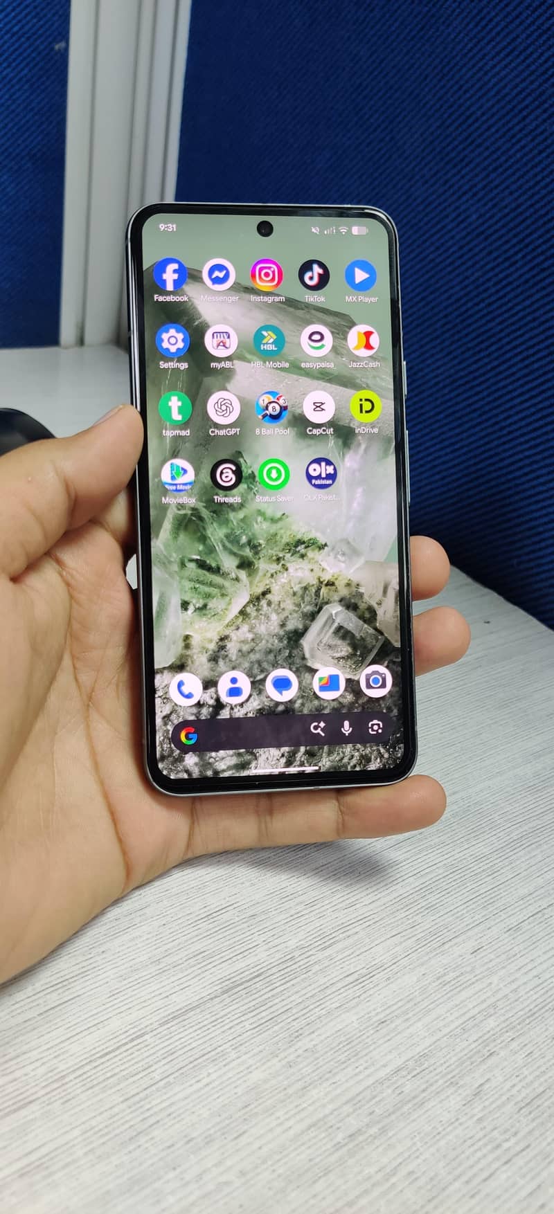 Google Pixel 8 2