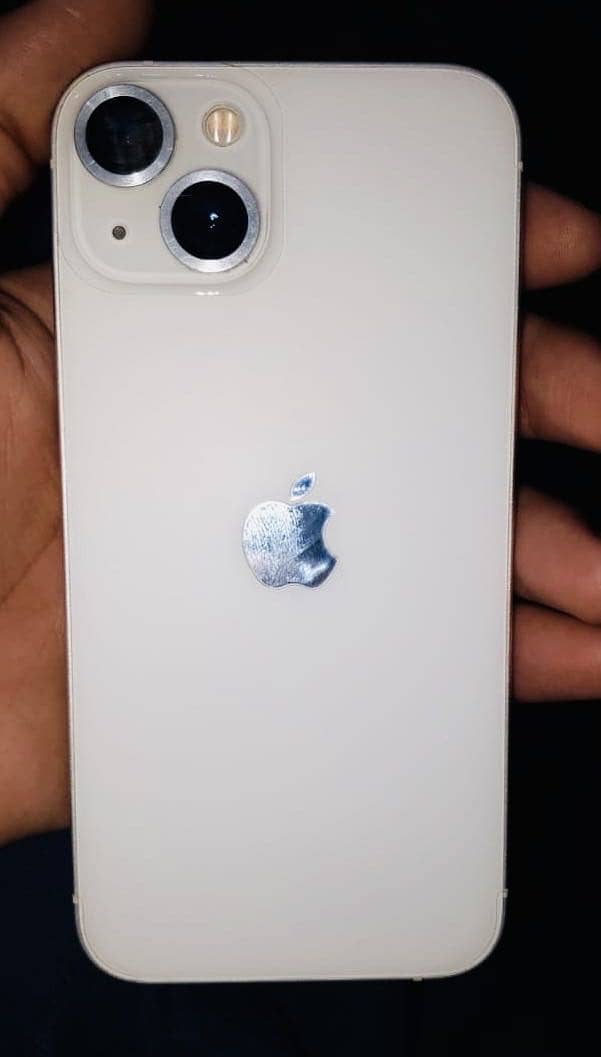 Apple iPhone 13 0
