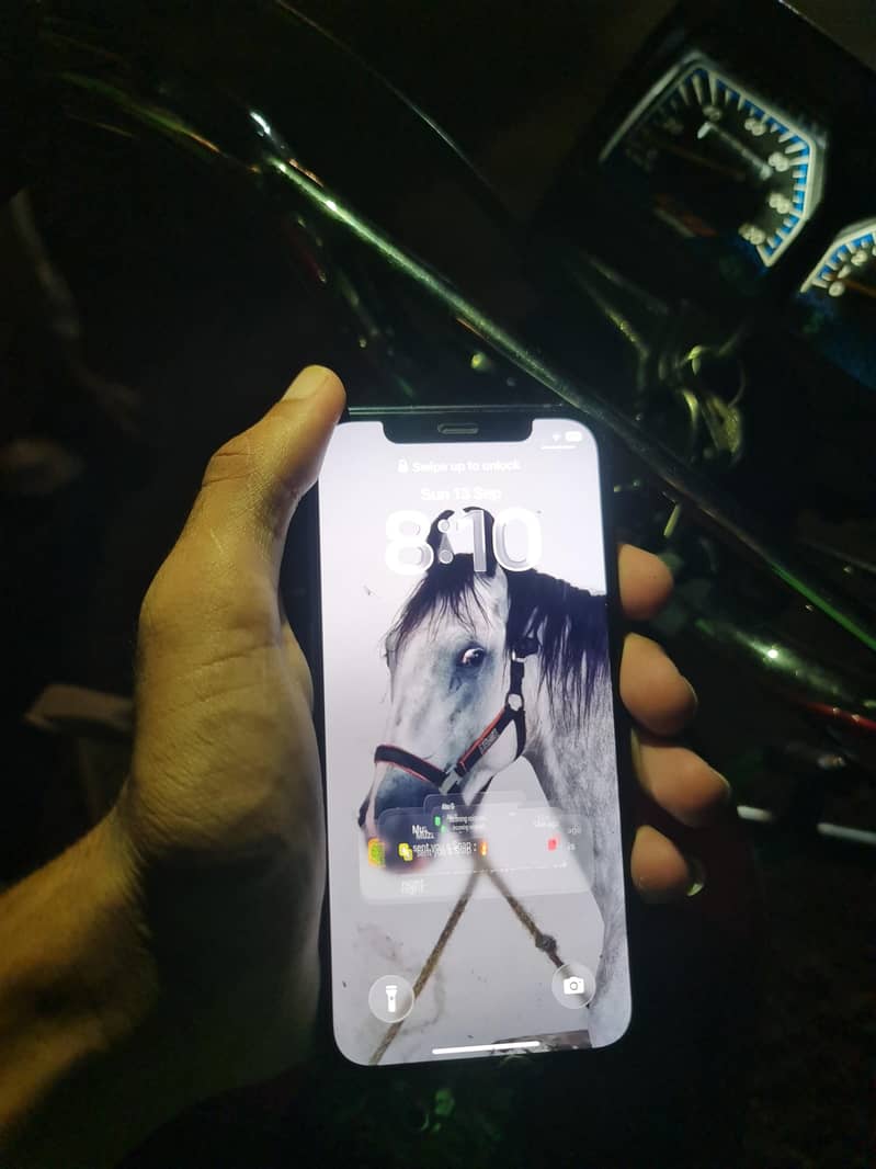 Apple iPhone 12 5