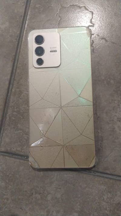 vivo v23. . 03334895433