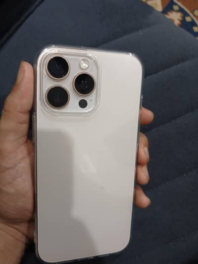 Apple iPhone 16 Pro Max