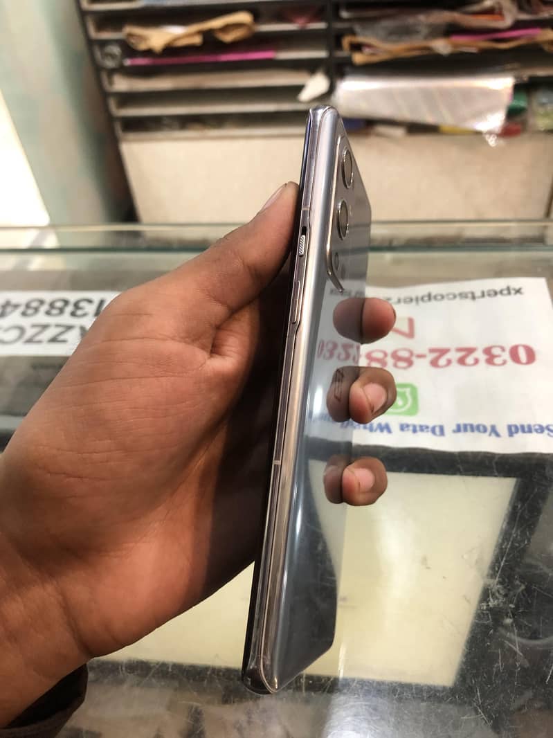 One Plus 9 Pro 6