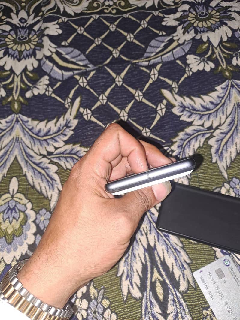 Google Pixel 7 3