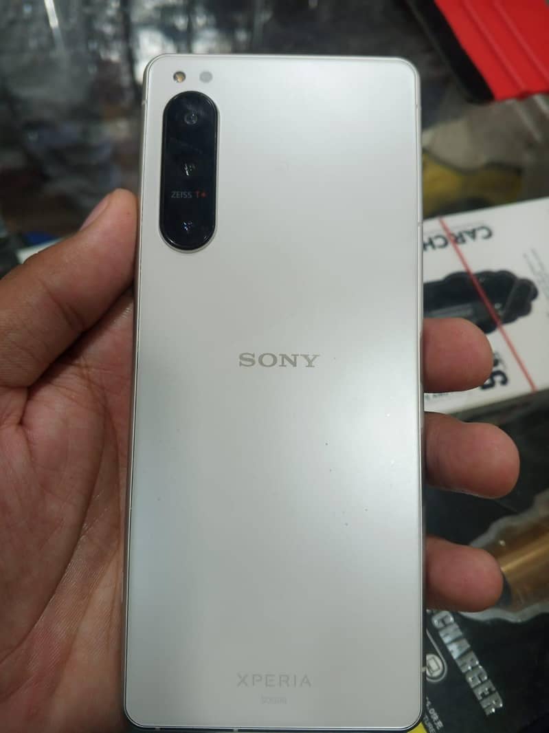 Sony 5 IV 0