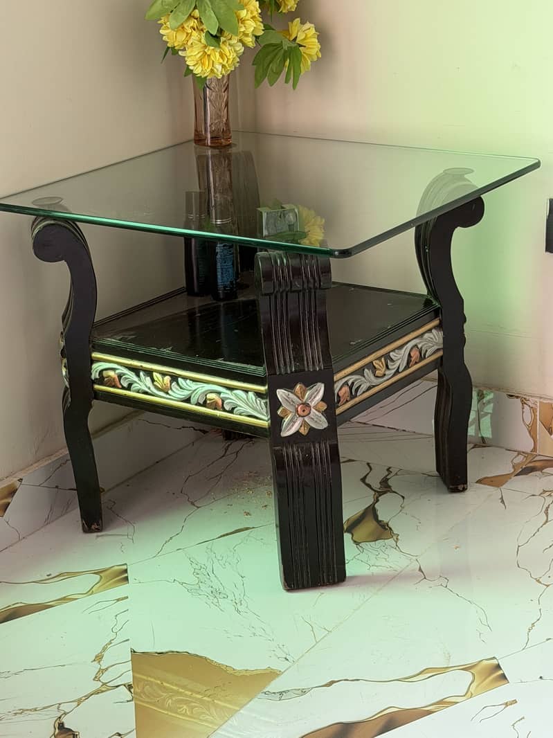 Sofa tables 2