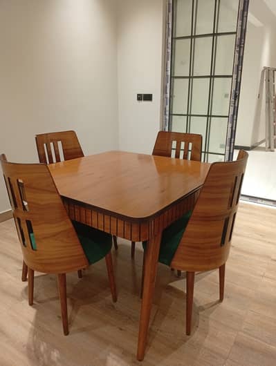 4 Seater Dining