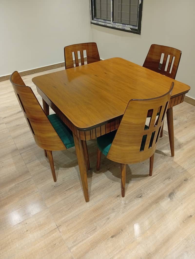 4 Seater Dining 2