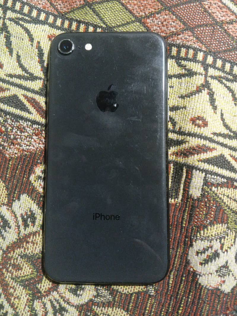 Apple iPhone 8 5