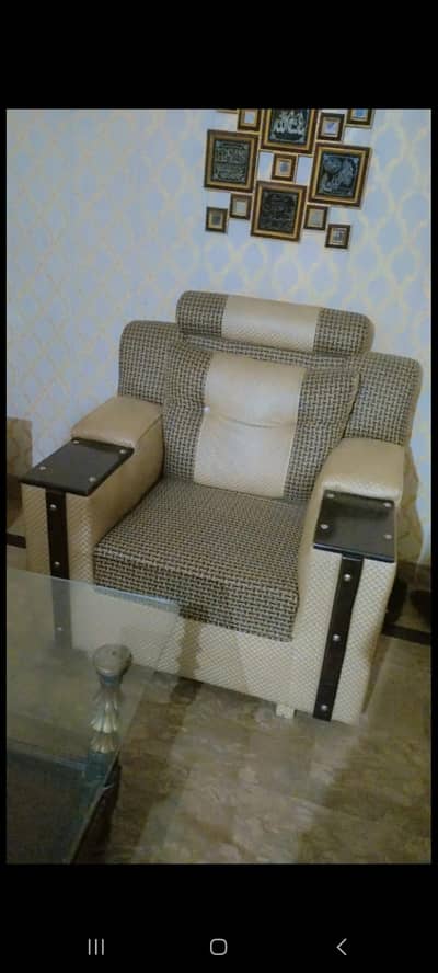 sofa for sale in good condition
