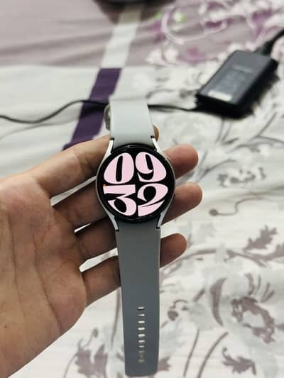 Galaxy Watch 6 Urgent sale 10/10 Condition