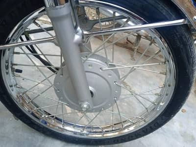 Honda bike 125 cc03245997451 urgent for salemodel 2011