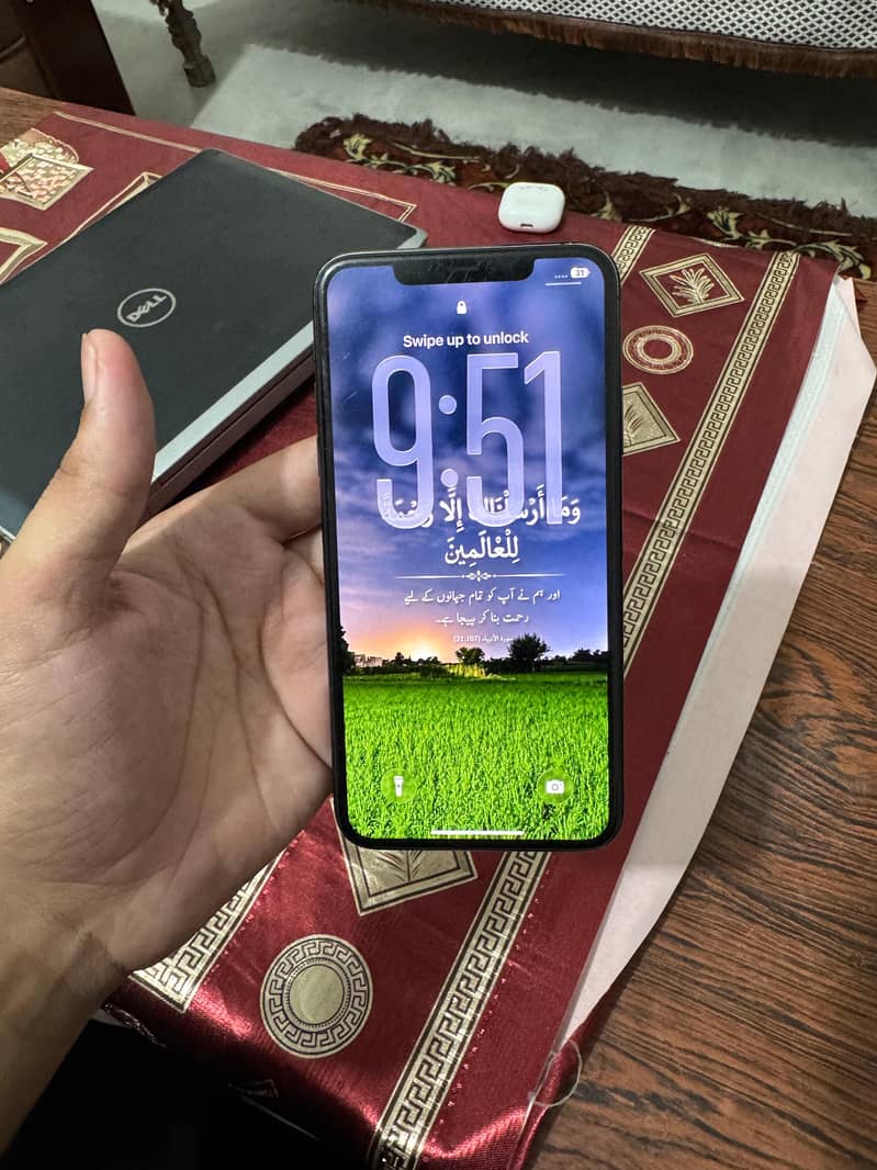 Apple iPhone 11 Pro Max 0