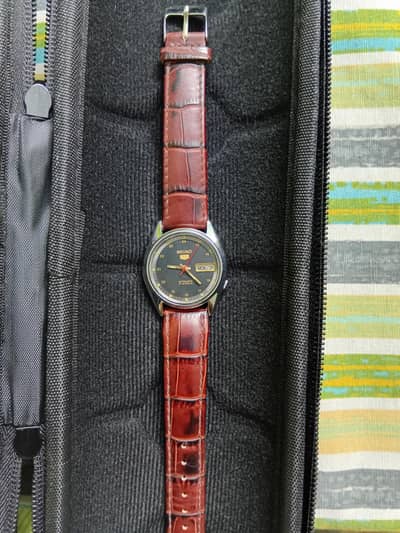 seiko 5 automatic watch