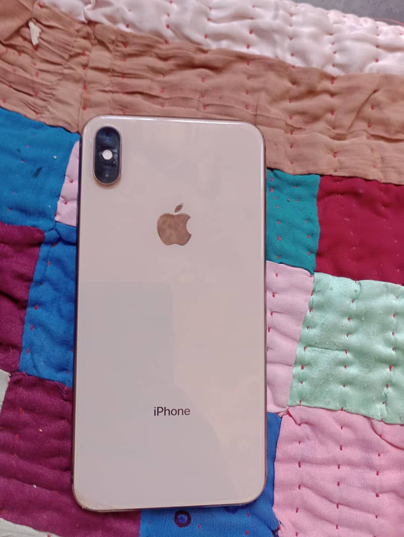 Apple iPhone XS Max 2