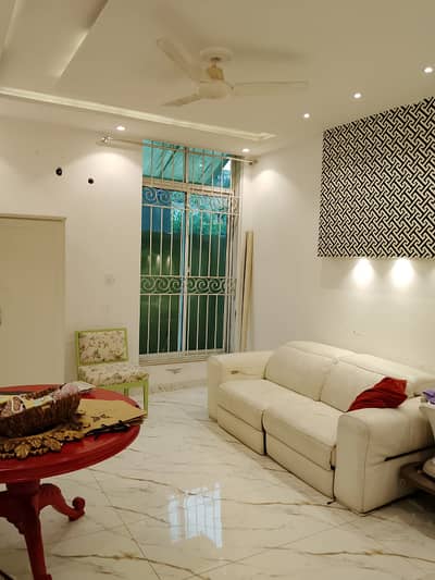 10 Marla House For Sale In Main Cantt.