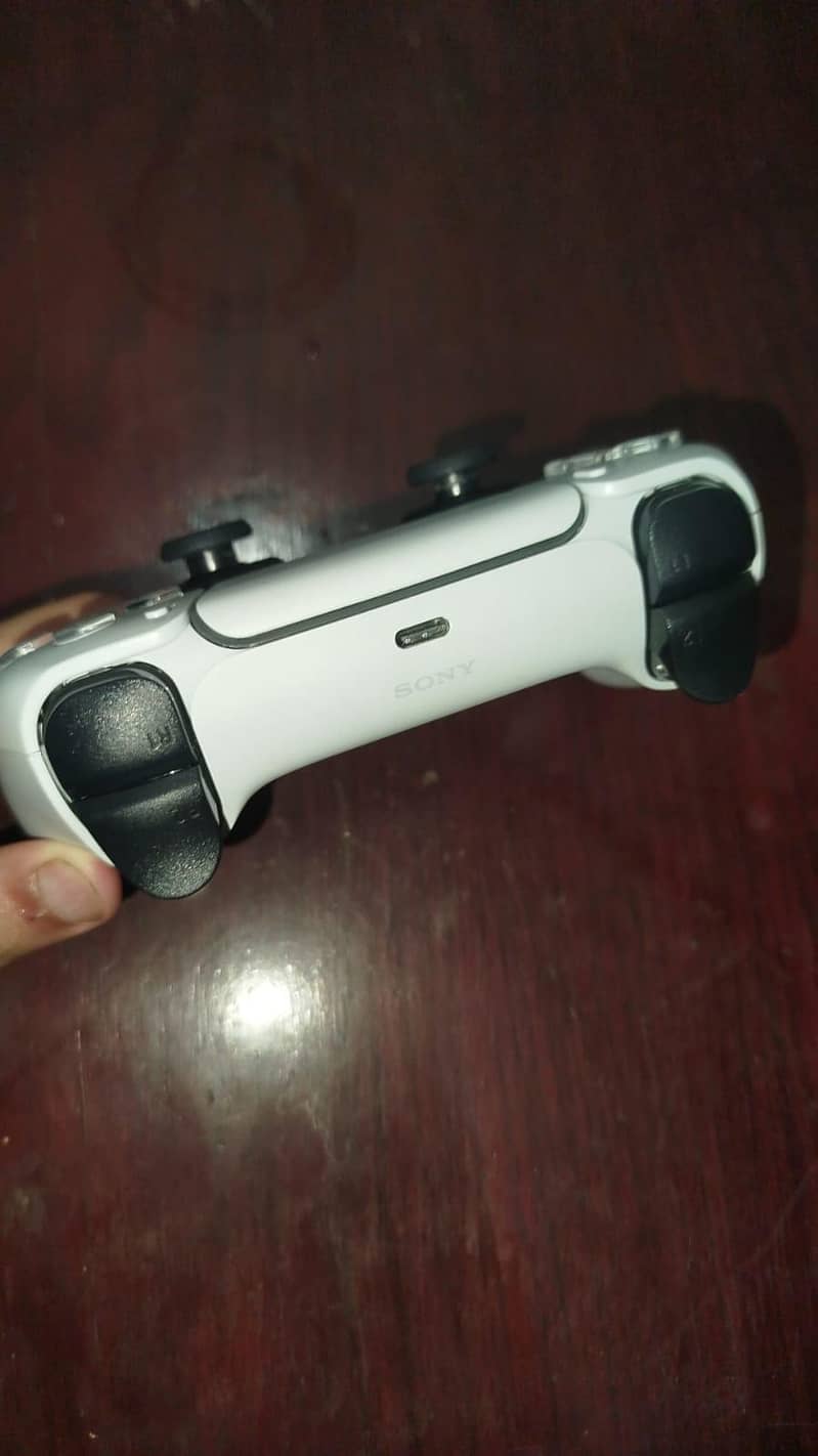 Original Sony PS5 DualSense Wireless Controller 2